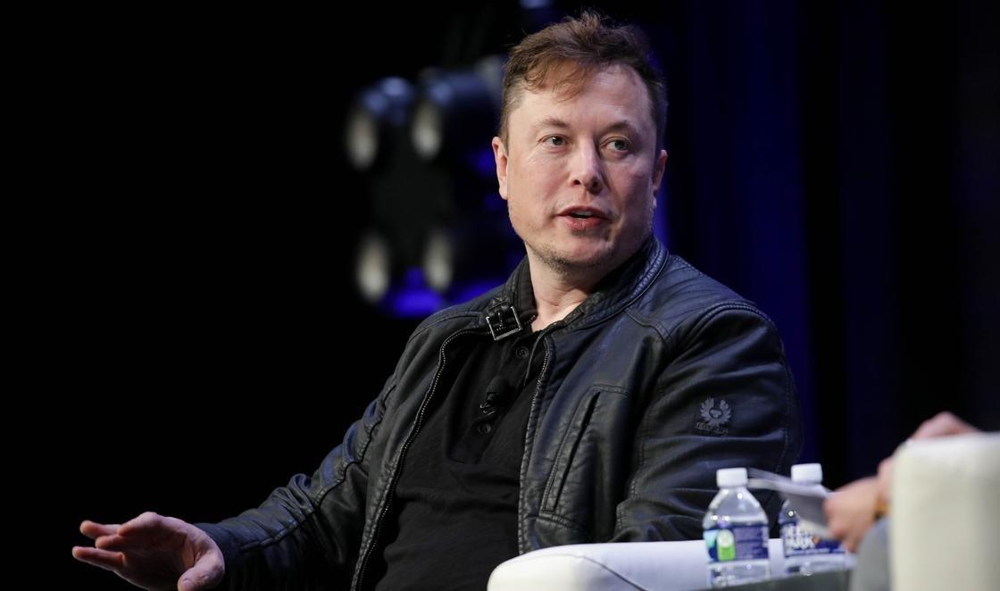 Tesla және SpaceX: Илон Маск қазақстандық студенттерге дәріс оқиды