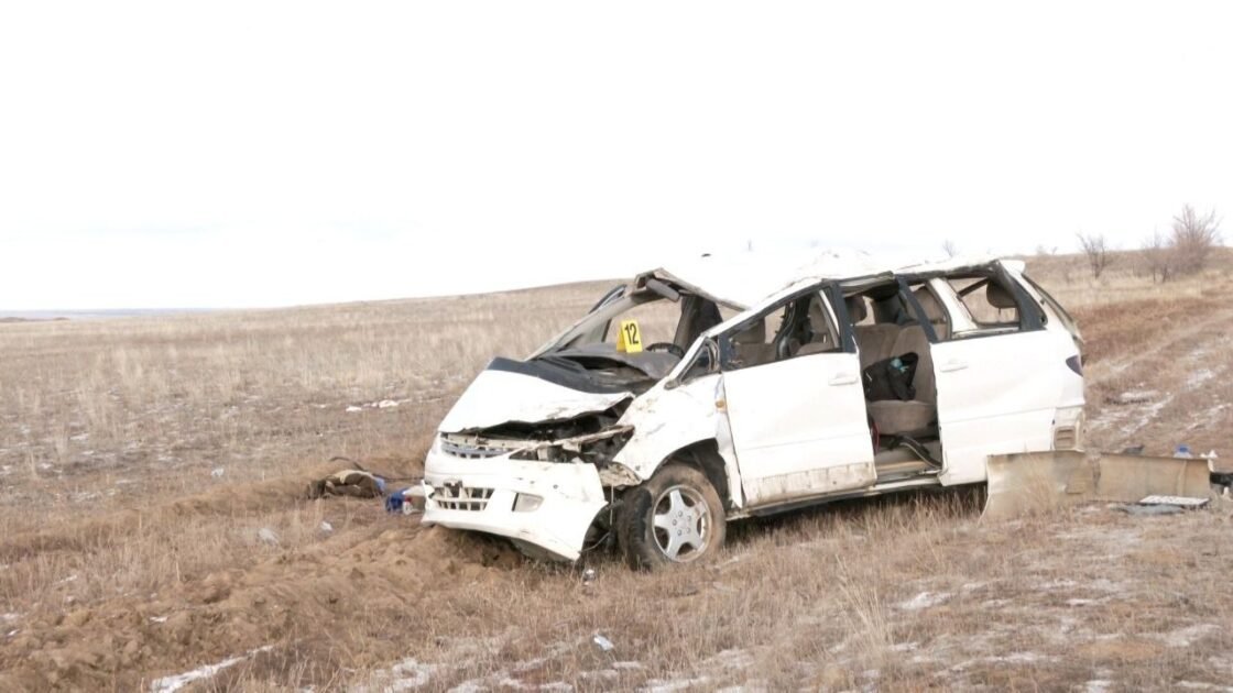 Ақтөбеде балалар зардап шеккен жол апатында жүргізуші рульде қалғып кеткен